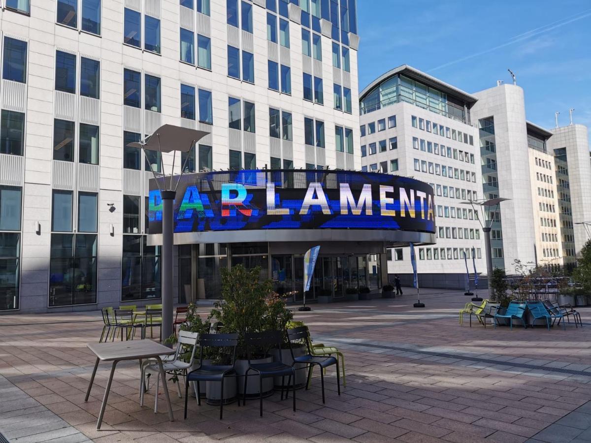 Design Europarlament Apartment With Private Terrace Brüksel Dış mekan fotoğraf